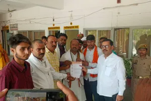 कौशांबी प्रकरण सवर्ण आर्मी सोनभद्र ने डीएम को सौंपा ज्ञापन, न्याय की मांग