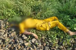 समस्तीपुर में रेलवे ट्रैक के पास मिली अज्ञात महिला की सिर कटी लाश