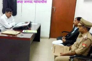 मुकदमों का त्वरित निस्तारण पर जोर, विद्युत विभाग सोनभद्र संग प्राधिकरण सचिव ने किया बैठक