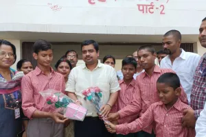 जिलाधिकारी ने किया बाल देखरेख संस्थानों का निरीक्षण, स्वच्छता और व्यवस्था पर संतोष व्यक्त