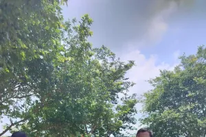 79वें स्वतंत्रता दिवस पर मोहनलालगंज में मॉडल बाल वाटिका उद्घाटन और मियावाकी पद्धति से पौधरोपण