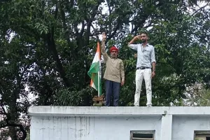 ओबरा, सोनभद्र में भारतीय संविदा श्रमिक संगठन ने मनाया स्वतंत्रता दिवस