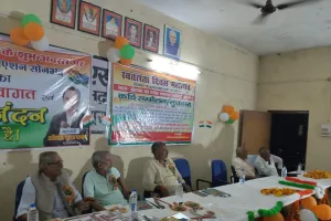 जिनके खूंन से जल रहे चिराग ए वतन, है उनकी कसम शमां बुझने नहीं देंगे:प्रद्युम्न - स्वतंत्रता दिवस पर कवि सम्मेलन में कई लोगों को किया गया सम्मानित