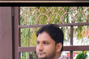 गुरचिहवा के कमर खान के छोटे भाई डॉ. मोहम्मद ज़फर खान ने MBBS (FMGE) परीक्षा उत्तीर्ण कर बढ़ाया गांव का मान