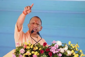 मुख्यमंत्री योगी आदित्यनाथ के प्रतापगढ़ में कार्यक्रम की कुछ झलकियां 