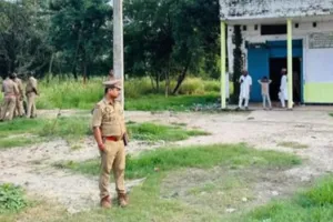 जांच में नहीं मिला पंजीकरण, बंद कराया गया मदरसा