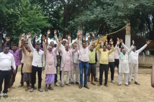 गोरखपुर में पशु व्यापारी की करोड़ों की ठगी: दर्जनों किसान बर्बाद, फरार आरोपी की तलाश जारी