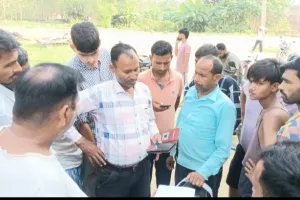 ग्राम समाज की जमीन पर कब्जा को लेकर ग्राम प्रधान ने एसडीएम से की शिकायत 