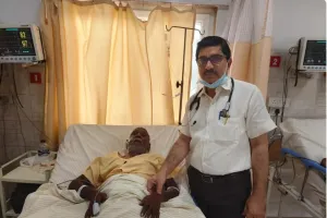 साँप के डसने से कोमा में पहुँचा  मरीज को नारायण स्वरुप हॉस्पिटल के डॉक्टरों ने बचाई मरीज की जान