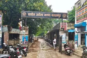 उधार के कर्मचारियाें के भरोसे तहसील न्यायालयों का काम