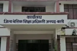 IGRS की खुलेआम धज्जियां उड़ा रहे बीएसए अनूप कुमार तिवारी