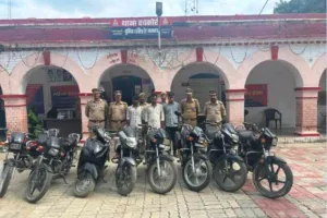 फर्जी आधार कार्ड बनाकर बेचते थे चोरी की बाइक, काकोरी पुलिस ने तीन शातिर चोरों को भेजा जेल