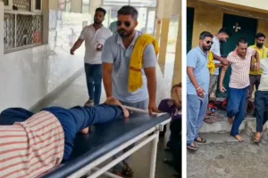 दुर्घटनास्थल पर प्रशासन की अनुपस्थिति में 'टीम निशा बबलू सिंह' बनी उम्मीद की किरण