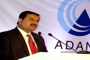 अमेरिका में अडानी रिश्वत मामला खत्म कराने की कोशिश फिलहाल नाकामः ब्लूमबर्ग रिपोर्ट