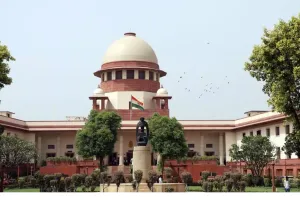 कोई भी गड़बड़ी मिली तो रद्द कर देंगे पूरी प्रक्रिया.. बिहार एसआईआर पर सुप्रीम कोर्ट की बड़ी टिप्पणी।