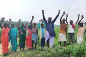 कुड़वा में पानी संकट पर ग्रामीणों का जोरदार प्रदर्शन, हर घर नल योजना धरातल पर फेल