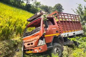 गोंडा: डीसीएम की टक्कर से बाइक सवार उमाशंकर तिवारी की मौत, नवंबर में होनी थी बेटी की शादी