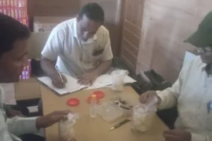 सिद्धार्थनगर में खाद्य सुरक्षा विभाग ने मिलावट खोरी के खिलाफ एक्शन, छापेमारी