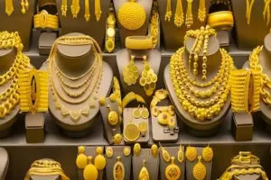 Gold Silver Rate Today: सोना लगातार तीसरे दिन हुआ सस्ता, जानें 24K, 23K, 22K, 18K, 14K सोने के दाम