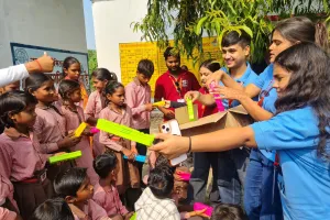 सावी वेलफेयर सोसाइटी ने “नन्हे सितारे उत्सव” में बच्चों के चेहरों पर खिलाई मुस्कान