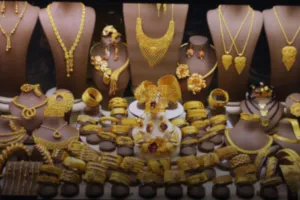Gold Rate Today: क्या दिवाली तक 1.50 डेढ़ लाख पार कर जाएगा सोना? देखें पूरी जानकारी 