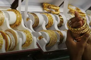 Gold-Silver Price: सोने चांदी ने तोड़े सारे रिकार्ड, आज फिर हुआ इतना महंगा 