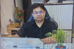 गरीबो के मसीहा बन कर उभर रहे, डाक्टर कौशल किशोर वर्मा