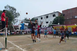 सेंट पॉल्स इंटर कॉलेज में बाल मेले के दूसरे दिन उमड़ी रौनक