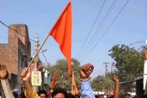 25 नवंबर 2025 को अयोध्या के राम जन्मभूमि मंदिर में ध्वजारोहण कार्यक्रम।