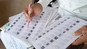  बीएलओ को आगे बढ़कर जानकारी दें — शहरी शिक्षित मतदाता