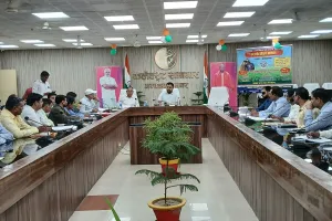 आज से शुरू होगी केन्द्रों पर धान खरीद कृषकों को न हो कोई समस्या- जिलाधिकारी 