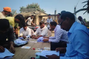 हरैया सतघरवा, तुलसीपुर,गैसड़ी विकासखंड में मीडिया टीम का व्यापक भ्रमण, मतदाता SIR प्रक्रिया बेहद धीमी 