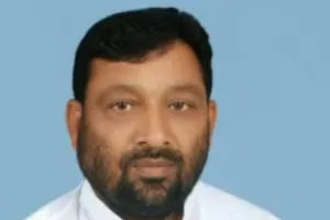 बलरामपुर में पुलिस की बड़ी कार्रवाई: एम डी एम समन्वयक और मदरसा संचालक सहित कई लोग हिरासत में