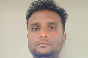 इतवारी मोहल्ले में अवैध पटाखों का कारोबार!