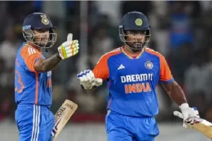 IND A vs SA A: राजकोट वनडे में रोमांच जारी, शुरुआती झटकों के बाद भारत ‘ए’ की वापसी की कोशिश