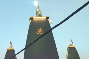 मध्यगोपाली शनि मंदिर में हर शनिवार लगता है भोग, सैकड़ों श्रद्धालु होते हैं शामिल