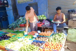 शीतपूर गरम झरना और कृषि समृद्धि से निखर रहा है प्रगतिशील पाकुड़िया