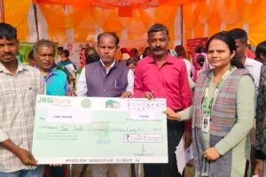 कामता में आयोजित शिविर में अबुआ आवास व पीएम आवास के सबसे अधिक आवेदन जमा