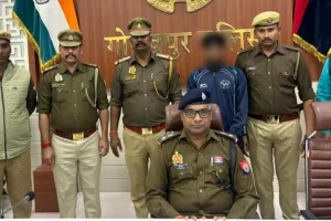  देवरिया की नवविवाहिता की सनसनीखेज हत्या का खुलासा, मुख्य आरोपी वाराणसी से गिरफ्तार, टॉयलेट में मिला था खून से लथपथ शव