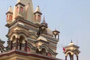  ग़ोला क्षेत्र मठ चचाईराम में सर्वराकार की नियुक्ति पर उठे सवाल, 14 साल का रिकॉर्ड भी संदेह के घेरे में