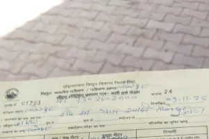 जबरन थोपे जा रहे स्मार्ट मीटर, सेटिंग पर लग रहे इलेक्ट्रॉनिक मीटर