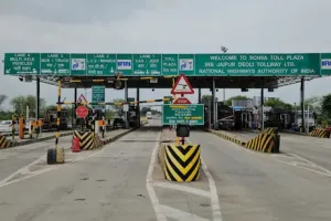 टोल प्लाज़ा में दरिंदगी का पर्दाफाश:।