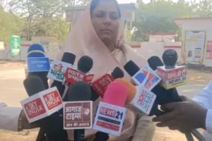 न्याय की चौखट पर विधवा माँ का रुदन सोनभद्र में गवाहों को पिता की तरह मार डालने की खुली धमकी प्रशासन की अनदेखी पर गंभीर सवाल