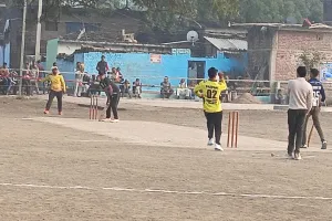 मौदहा ने छतरपुर को नौ विकेट से हराया