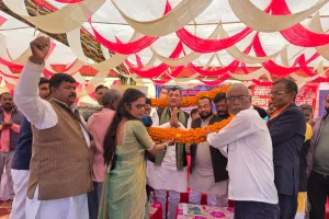 गौरा विधायक के नेतृत्व मे बाबा साहब डॉक्टर बी आर अम्बेडकर का मनाया गया पुण्यतिथि