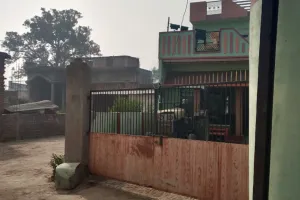 अवैध कब्जा का मामला एसडीएम कोर्ट से पहुंचा हाई कोर्टसरकारीजमीनपरभूमाफिया का कब्जा एसडीएम की चुप्पी पर सवालतहसीलदार विनय प्रभाकर की मिली भगत से सामुदायिक विकास योजना की भूमि पर अबैध कब्जा