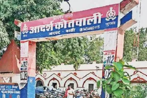 मंदिर से लौटते समय दवा कारोबारी पर गाड़ी चढ़ाकर जान से मारने की कोशिश, एसपी से लगाई गुहार