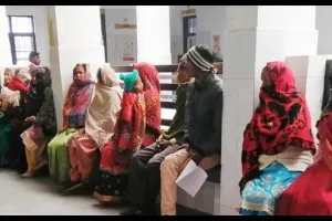 अस्पताल में उमड़े मरीज, सांस-हृदय की बढ़ी बीमारियां