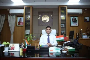 उपायुक्त ने आंगनबाड़ी केंद्रों में रैन वाटर हार्वेस्टिंग एवं शौचालय निर्माण को लेकर की बैठक