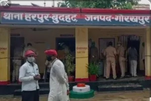 मतदाता सूची फाड़ने वाले दो सगे भाइयों पर मुकदमा दर्ज, पुनरीक्षण कार्य में बाधा डालने का आरोप